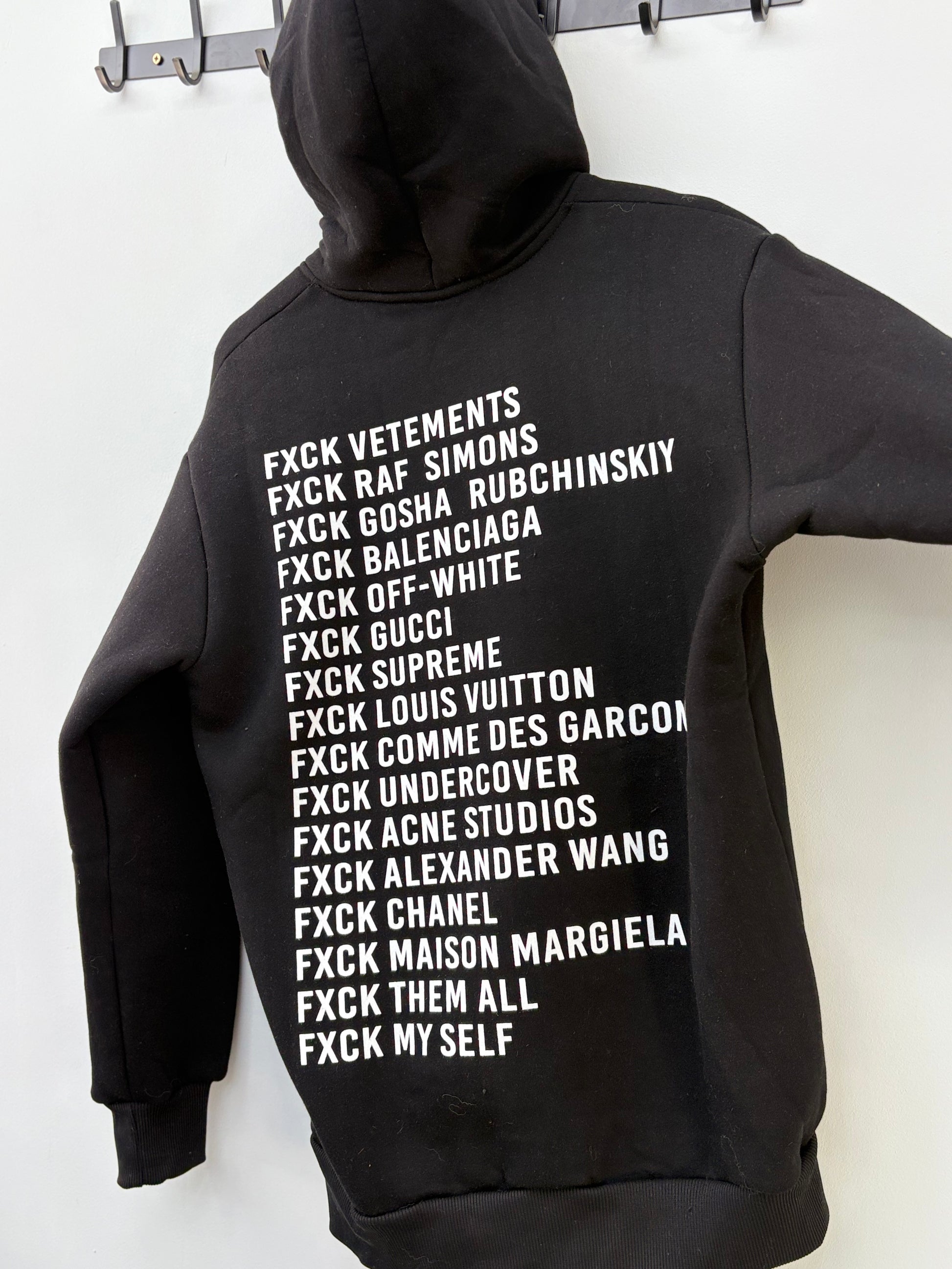 F-sweater