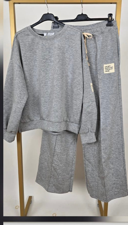 Patch sets sweater