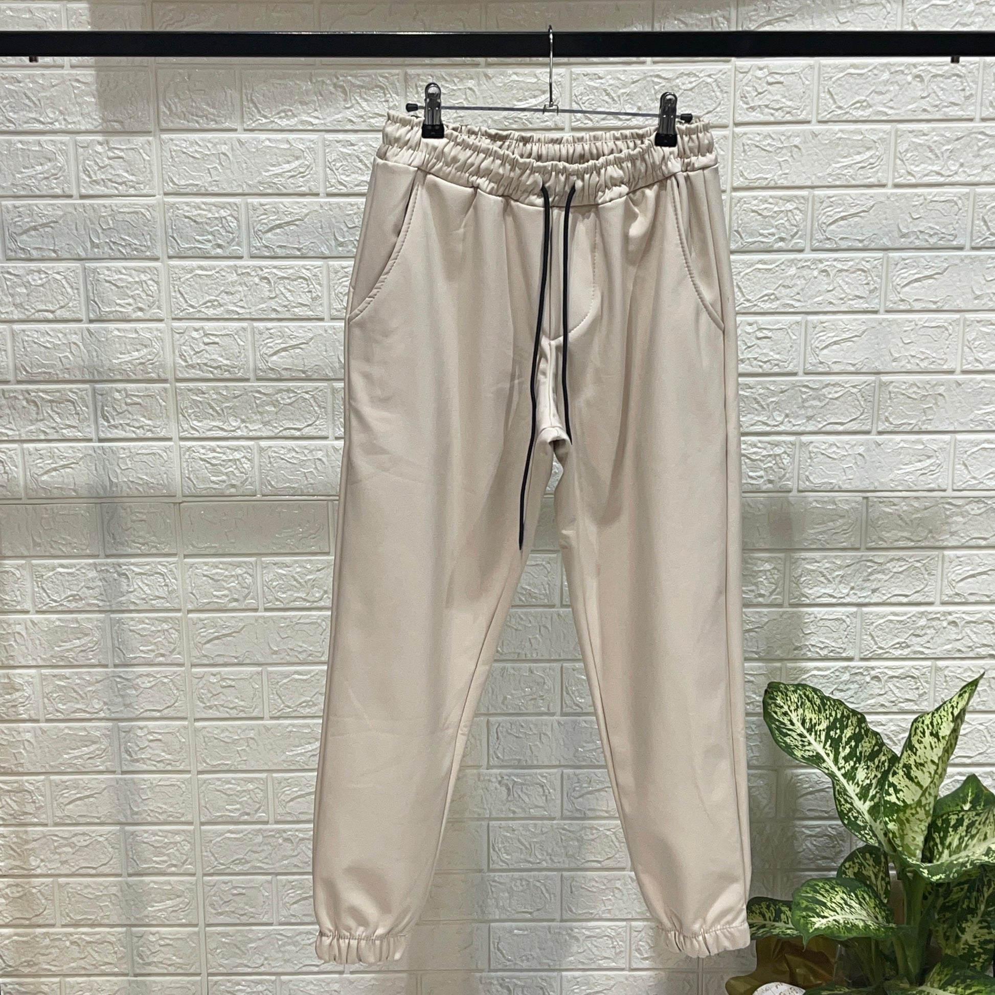 Two piece men beige