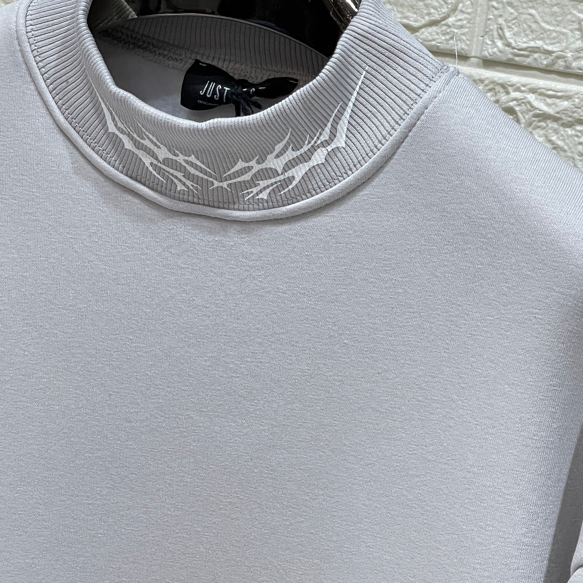 Tech sweater